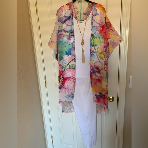 NWT Museum Art Ruana Rhuana Kimono Cover-Up OS “Watercolor Flowers” - Picture 2 of 10